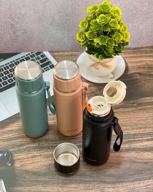 فلاسک استیل 600 میل مدل COLII – سبک، مقاوم و مناسب استفاده روزانه